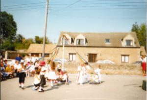 1984 maypole
