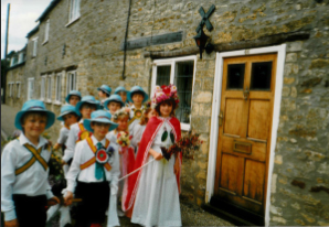 1984 village 1
